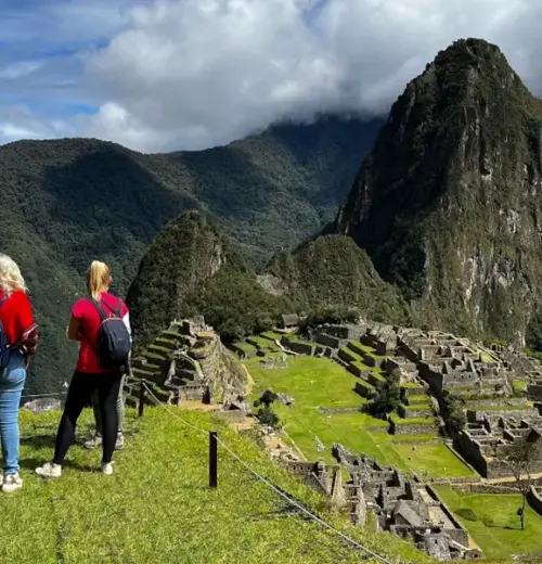 Machu Picchu, ¿en Tren o Caminando?